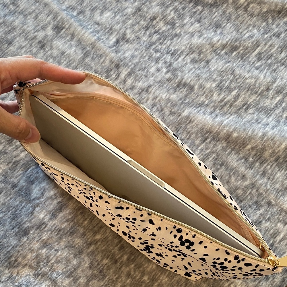 Sonia Kashuk Leopard Print Makeup Bag - Picture 6 of 6